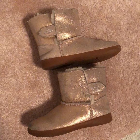 Sparkly UGG size 9 - Picture 2 of 7
